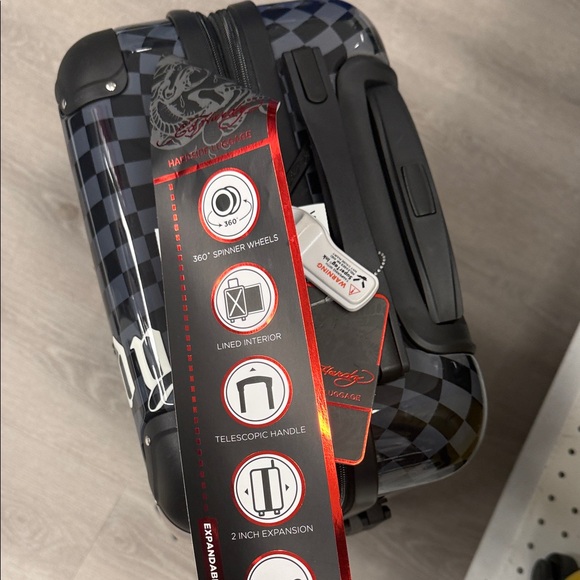 Hard Shell Checkered Suitcase with Spinner Wheels